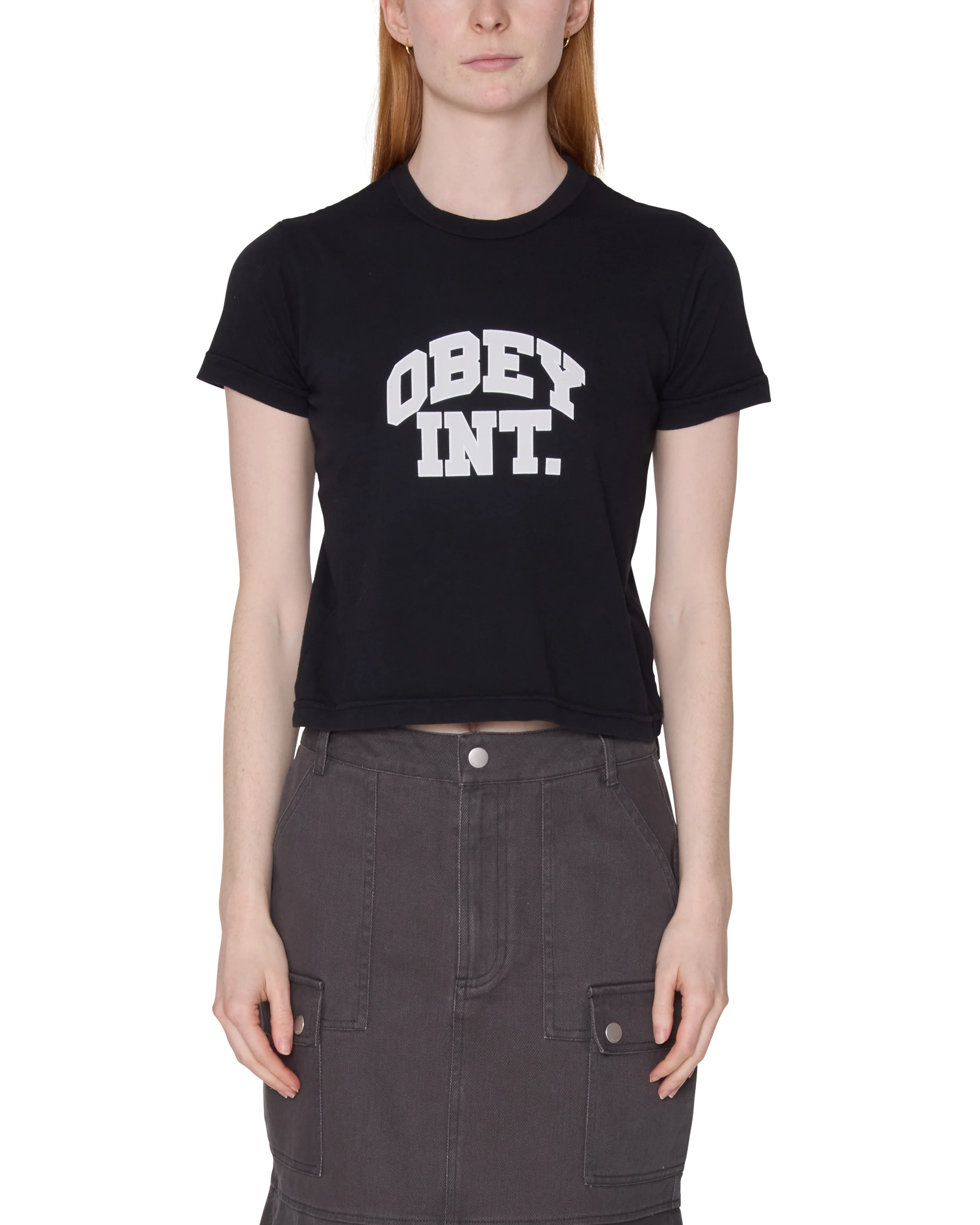 INT. OUTLINE II ROW T-SHIRT